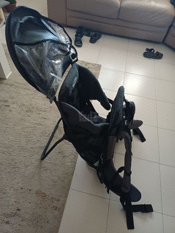 מנשא לתינוק