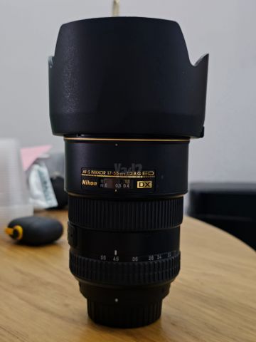 ניקון 17-55 צמצם 2.8 DX