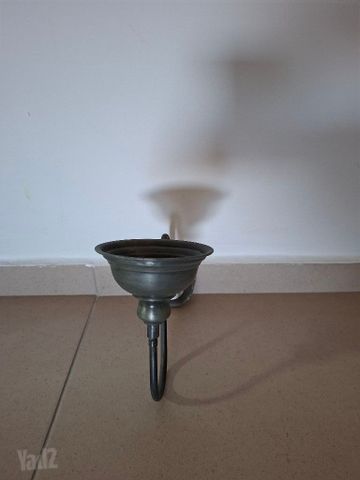מנורת קיר