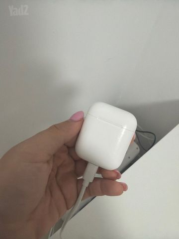 איירפודס לבנות