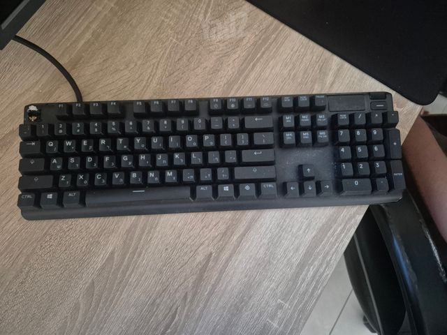 מקלדת  apex pro