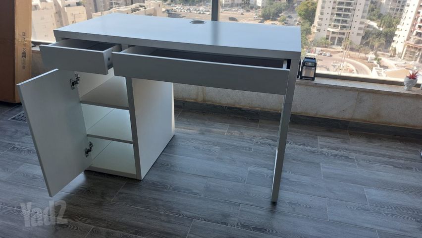 שולחן כתיבה