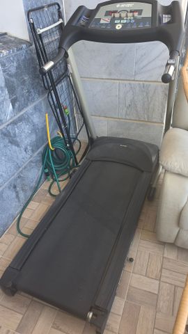 הליכון חברת high tech