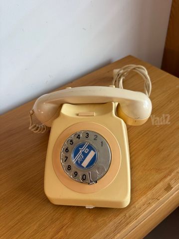 טלפון חוגה