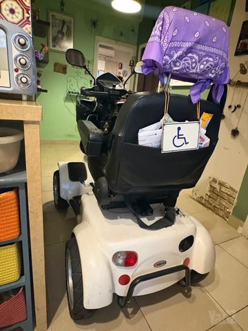 קלונעית