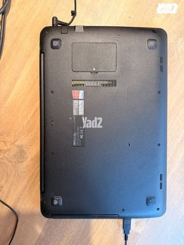מחשב נייד Asus X554L