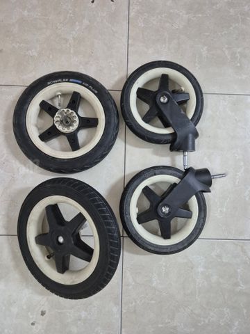 עגלת תאומים