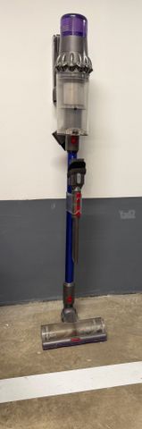 Dyson V11 Absolute