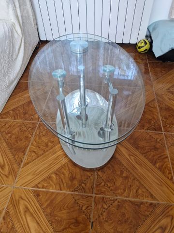 שולחן