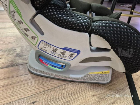 כיסא בטיחות Britax click tight