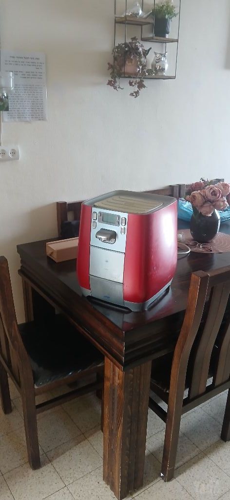 תמי 4 פאמלי אדום