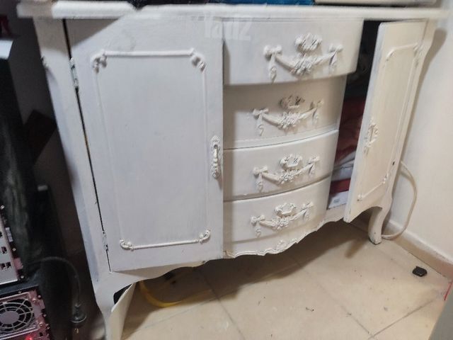 ארונית רטרו