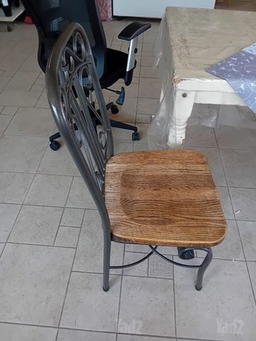 כסאות