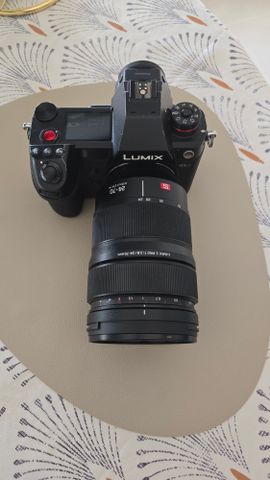Panasonic Lumix S1H + full set