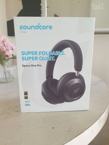 Anker Space One Pro A3062 שחור