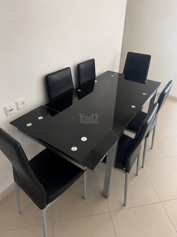שולחן אוכל