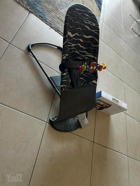 נדנדה לתינוק