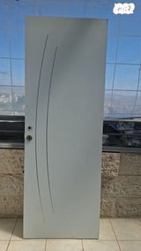 דלת
