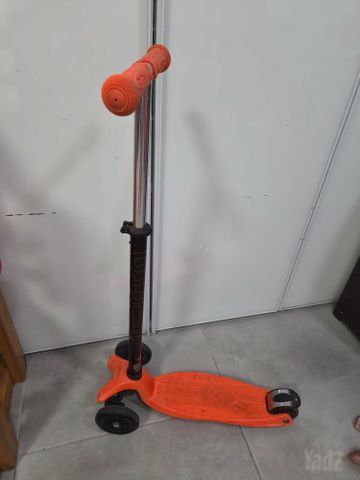 קורקינט מיקרו שוויצרי