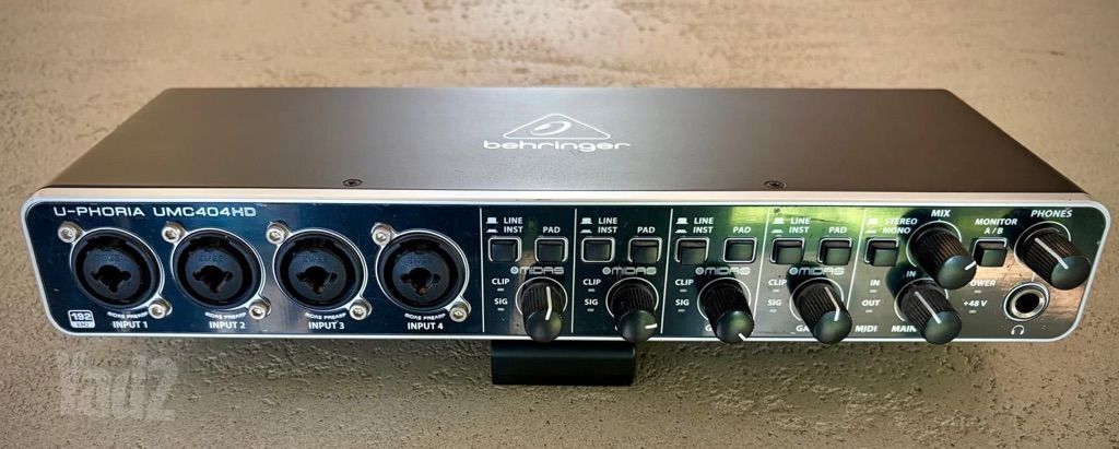 כרטיס קול Behringer