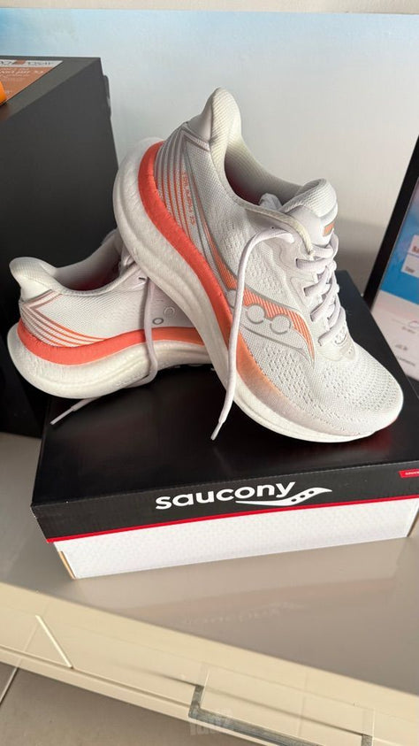Saucony Triumph 23