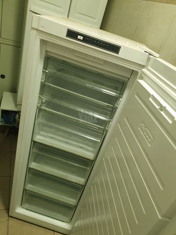 מקפיא Delonghi