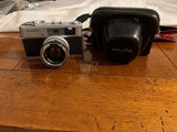 מצלמת פילם Minolta