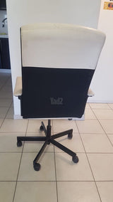 כיסא משרדי