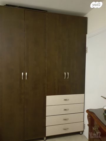 ארון