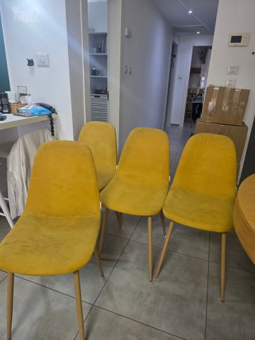 4 כסאות מבד