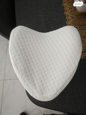 כרית לברכיים