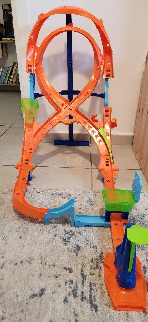 Hot Wheels TripleTף