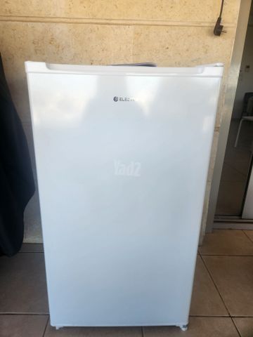 מקרר משרדי