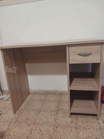 שולחן כתיבה