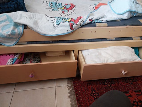 מיטת נוער (חבר)