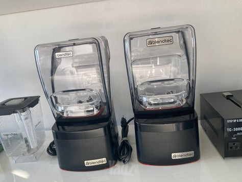 2 בלנדרים Blendtec PRO 800