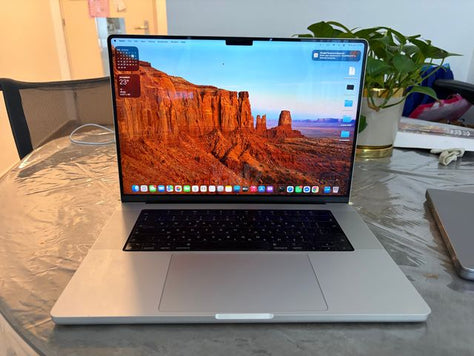 MacBook Pro 16 inch m1 pro