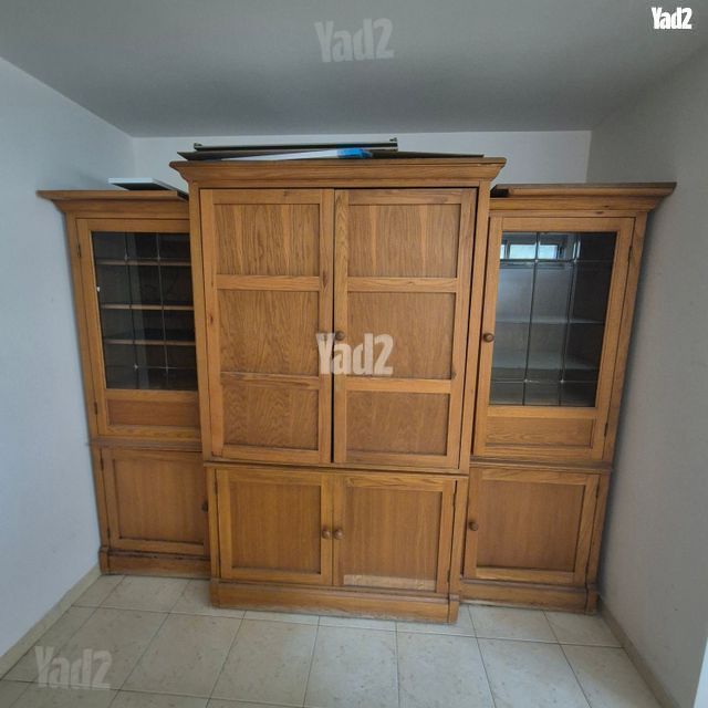 ארון ויטרינה
