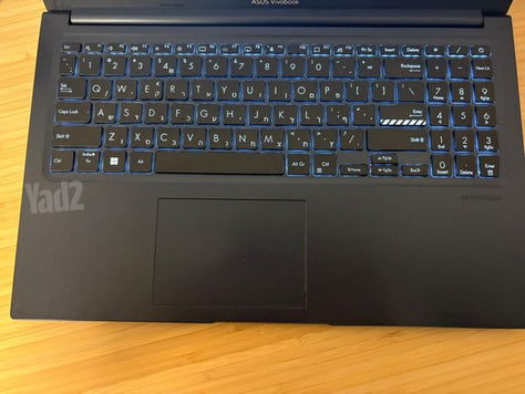 לפטופ ASUS Vivobook 15