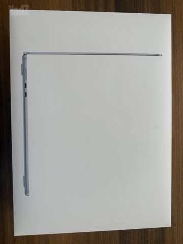 Macbook Air 15 עם אחריות