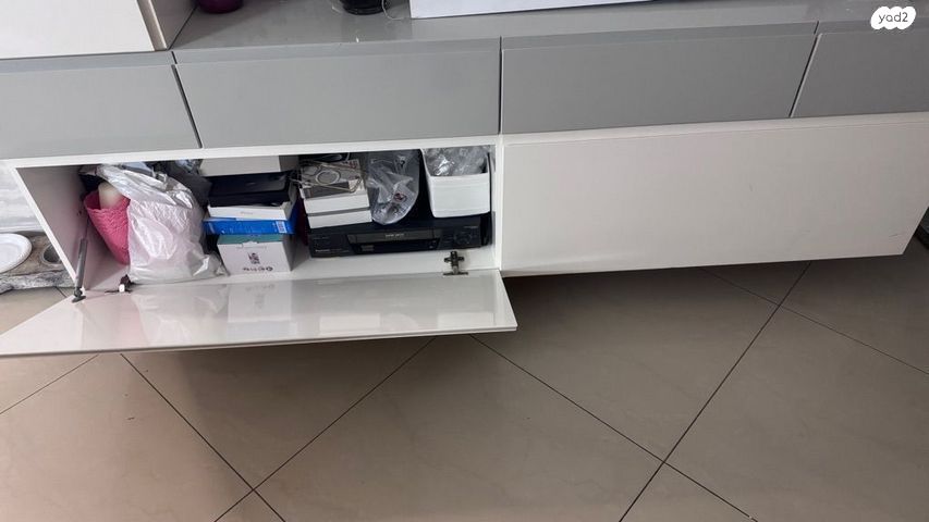 שידה