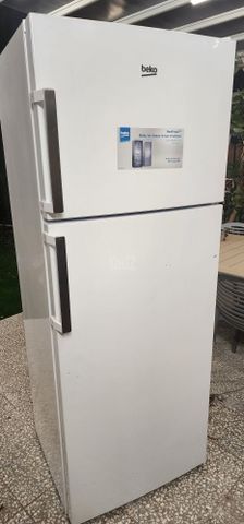 מקרר בקו