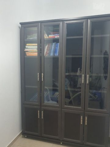 ארון ספרי קודש
