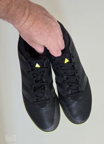 נעלי קט-רגל ADIDAS