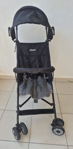 טיולון חברת infanti