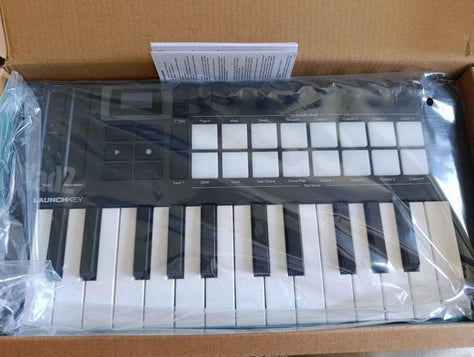 מקלדת שליטה novation