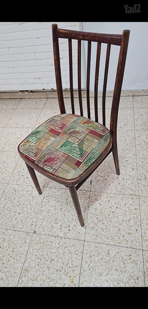 כסאות