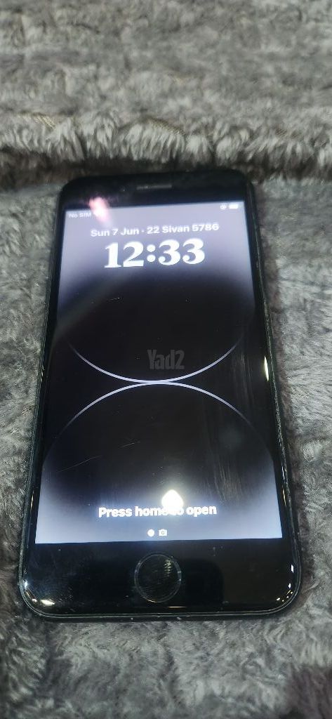 אייפון SE 2020 128gb