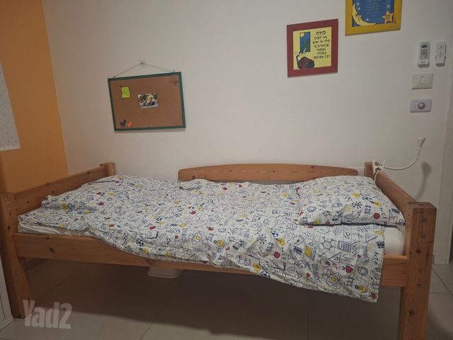 מיטת נוער