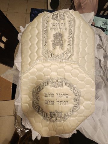 כרית לברית